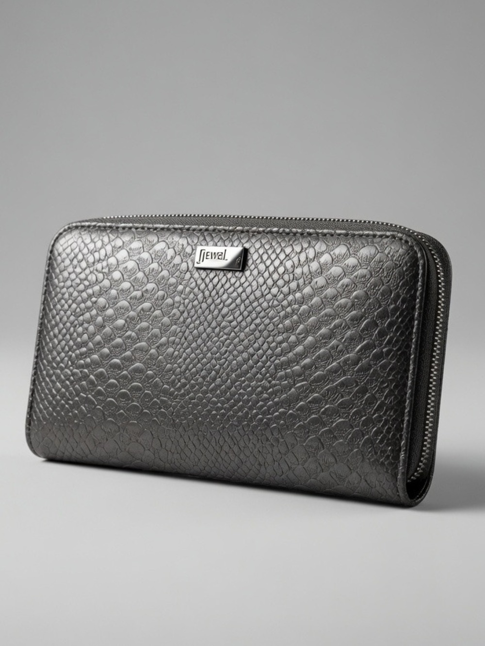 Jewell🤎 synthetic leather clutch
